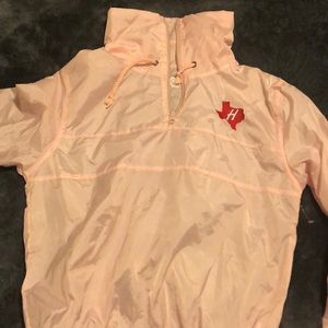 Htown windbreaker doesn’t fit .